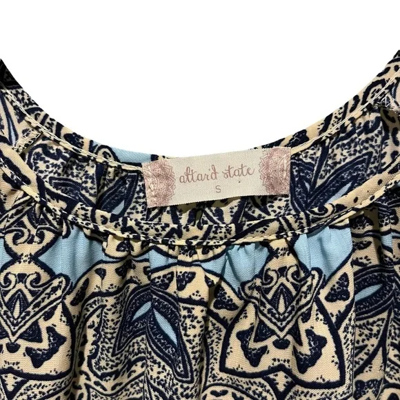altar'd state cold shoulder geometric paisley shirt off the shoulder size small - Picture 2 of 3